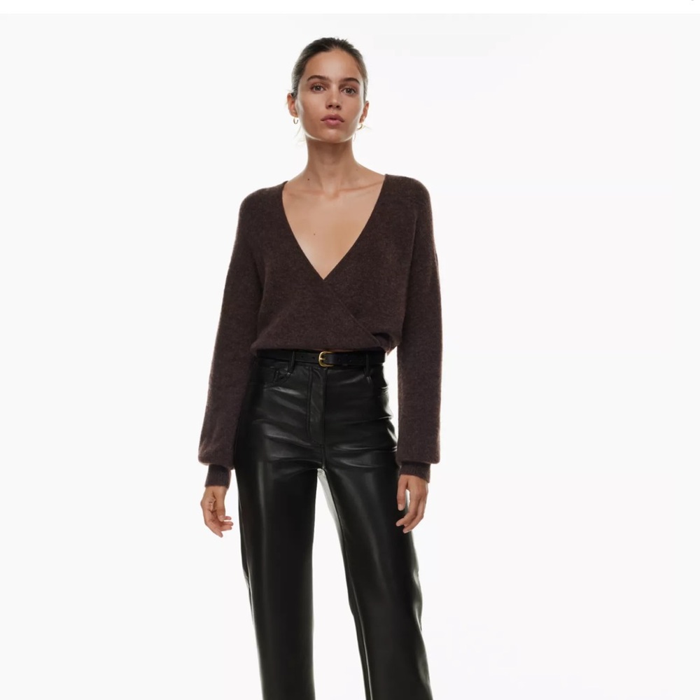 Melina aritzia leather pants